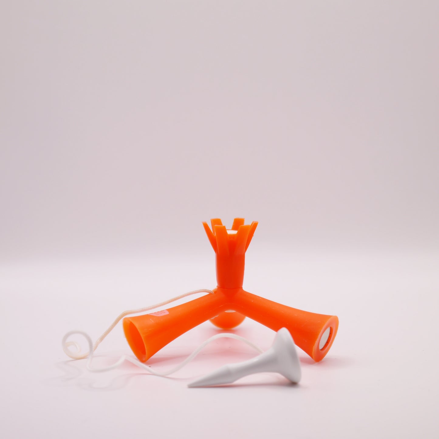 Triangle Tee / Adjustable, Anchorable / Golf Tee 1Pcs.