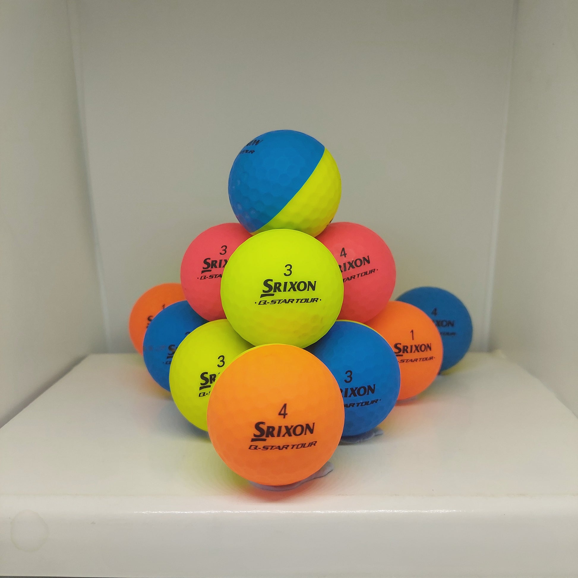 Srixon Q-Star Tour Special Divide 12 A Grade Balls Grade