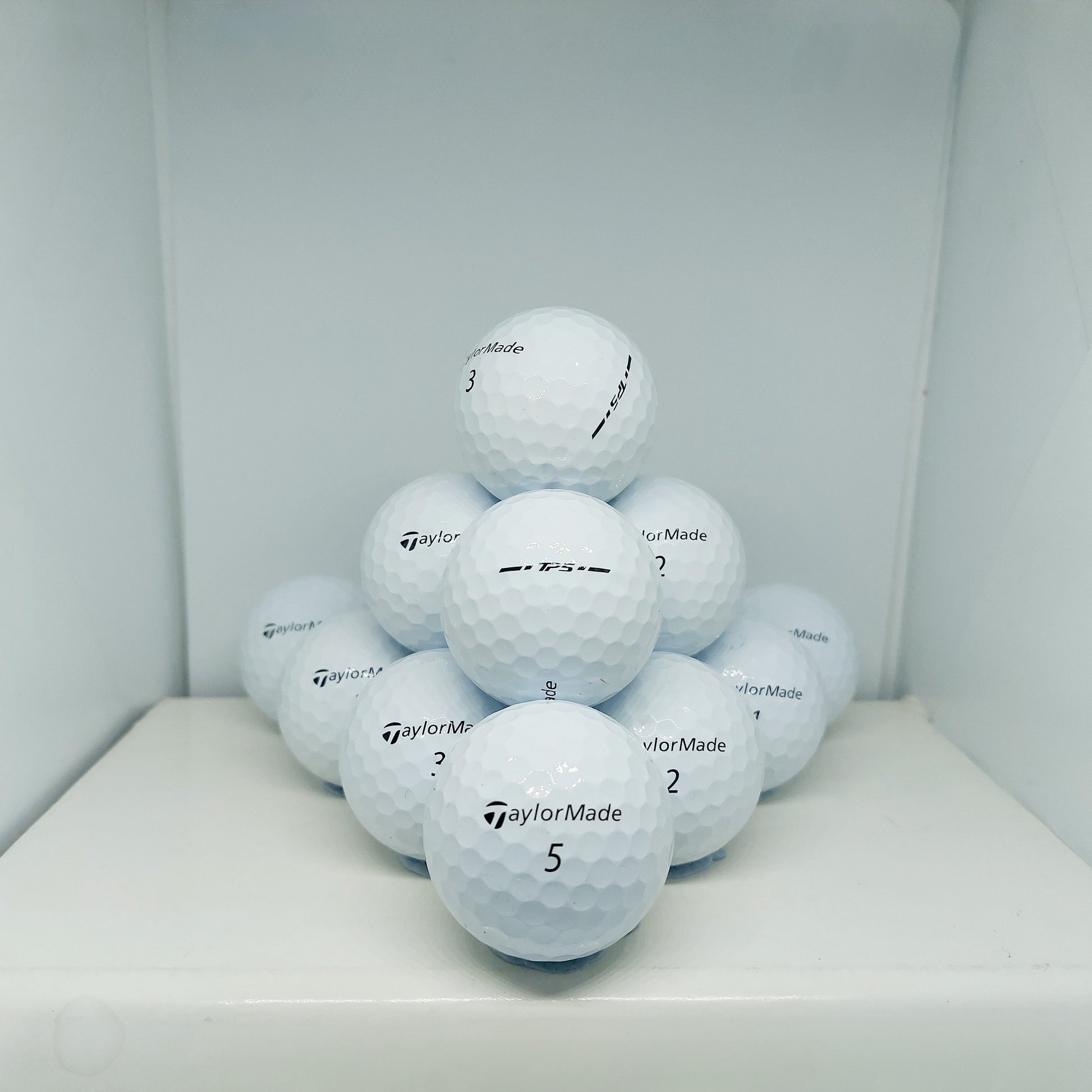 Taylormade TP5 White 12 A Grade Balls Grade