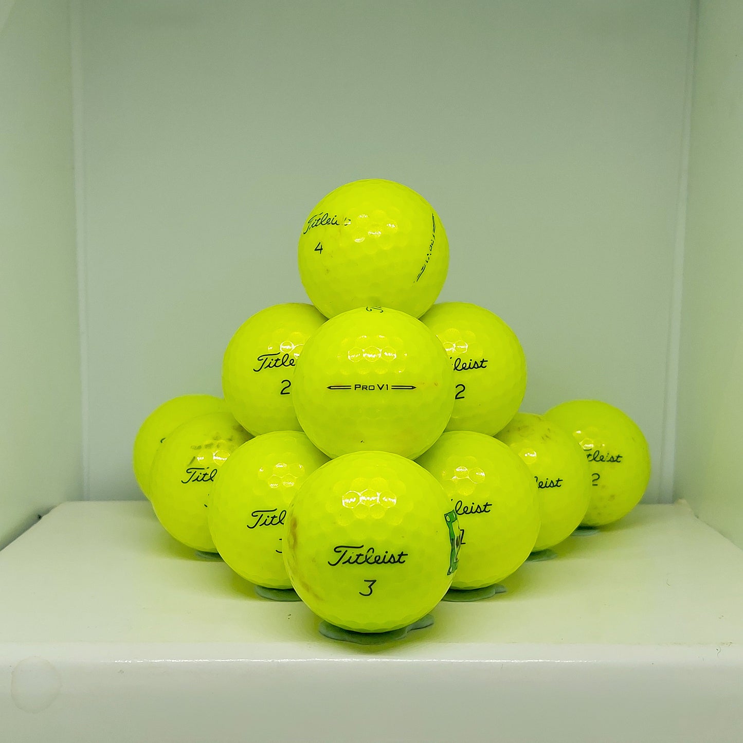 Titleist PV1 Fluro